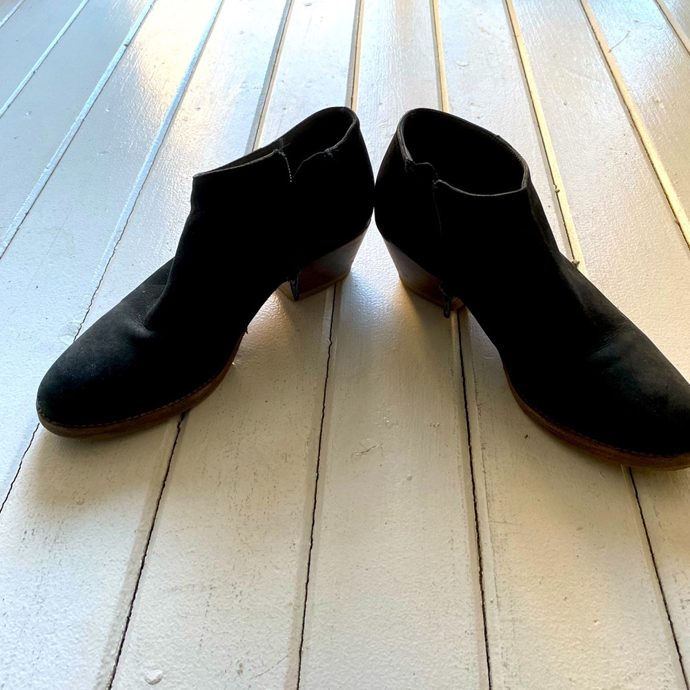 SAW ankle boots. Suede. Very comfortable. Size:38